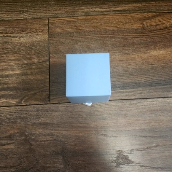 New In Box Sterling Plated Cross Pendant Necklace - Picture 3 of 4